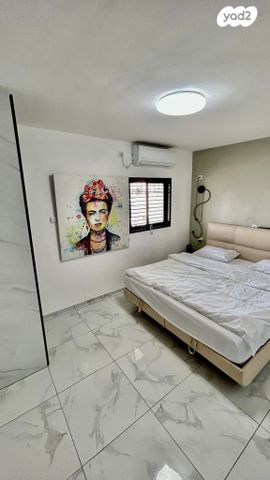 דירה, יהושע רבינוביץ, בן גוריון, חולון