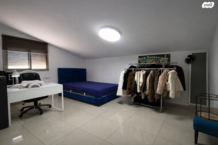 גג/ פנטהאוז, שבטי ישראל 49, קרית חיים מזרחית, חיפה