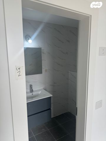 דירה, יצחק שמיר, רמת הדר, גבעת שמואל