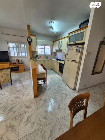 דירה, שדרות וייצמן, מוצקין הותיקה, קרית מוצקין