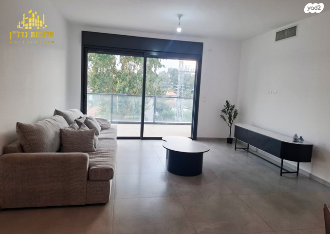 דירה, בר כוכבא, הרצליה