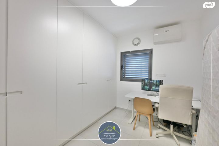 דירה, דרך הים, מתחם מרכזי, גני תקווה