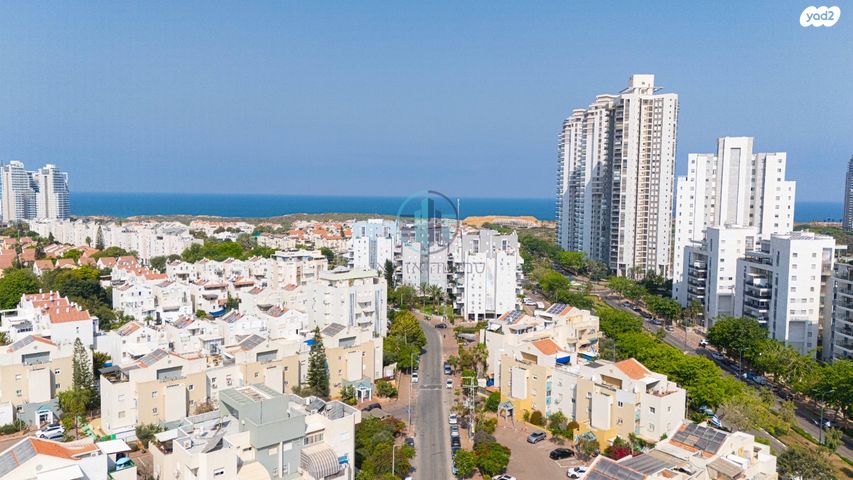 דירה, חרצית, גבעת האירוסים, נתניה