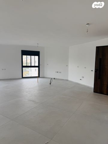 דירה, שושנת הכרמל, כרמל מערבי, חיפה