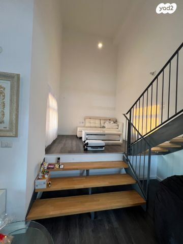 דופלקס, הצלע, נחלת גנים, רמת גן