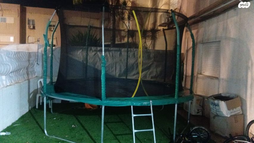 דירת גן, נתיבות