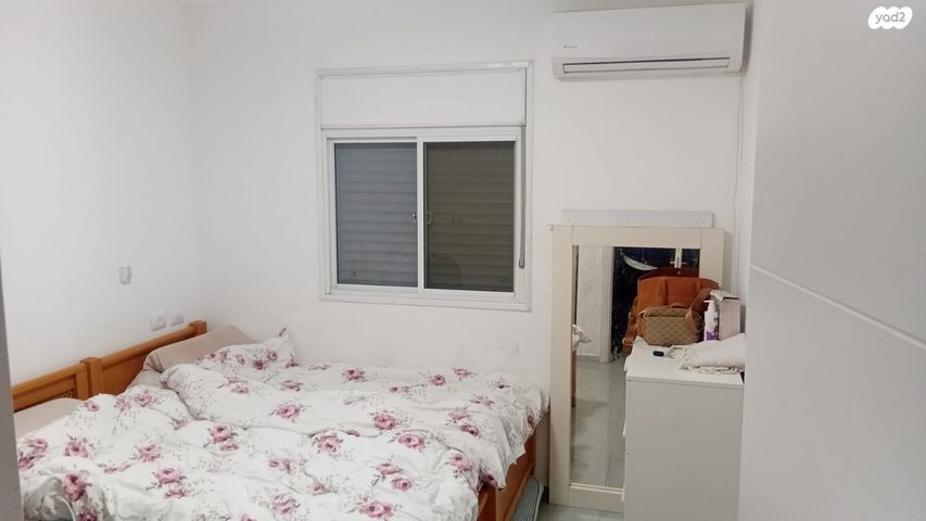 דירת גן, נתיבות