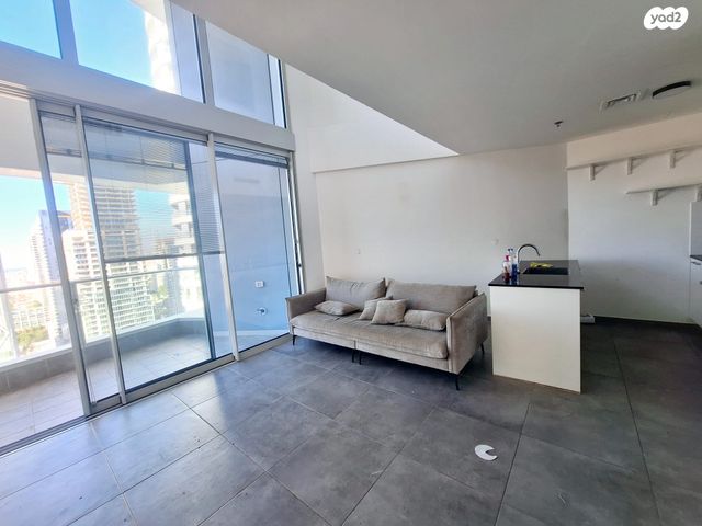 דירה, גרציאני יצחק, גני שרונה, קרית הממשלה, תל אביב יפו