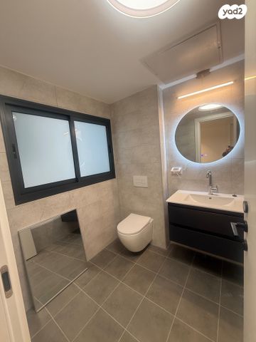 דירה, דניאל 3, ניצנה, בת ים