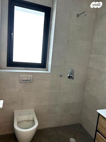 דירה, יונה וולך, גרין פארק החדשה, הוד השרון