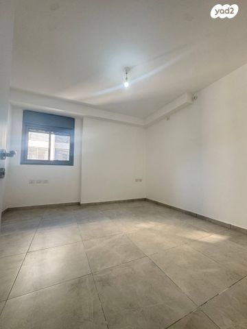 דירה, ז'בוטינסקי, רובע א', אשדוד