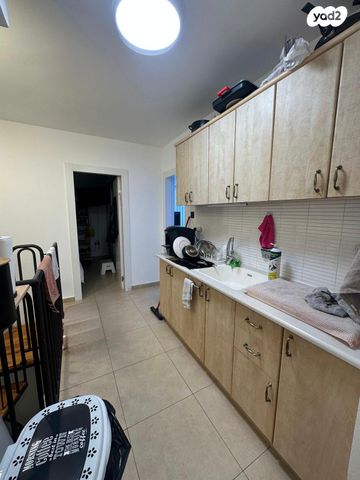 גג/ פנטהאוז, חיל הרגלים, נווה חוף, ראשון לציון