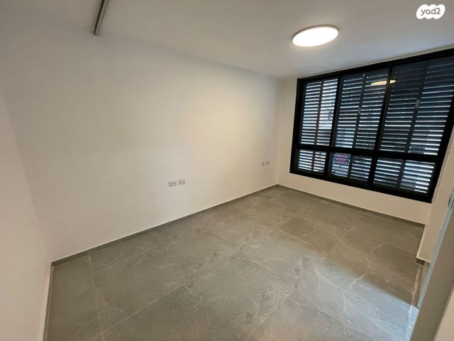 דירה, שדרות הרב לוין, רמת גן