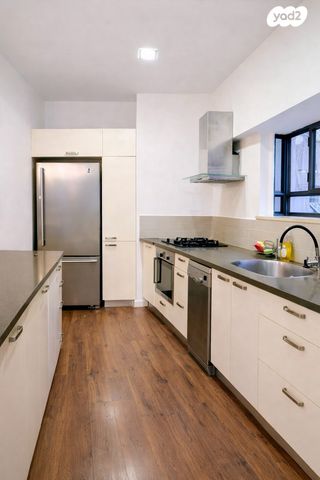 דירה, שדרות רוטשילד 129, לב תל אביב, לב העיר צפון, תל אביב יפו