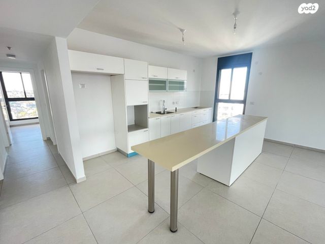 גג/ פנטהאוז, הוד השרון