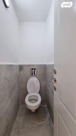 דירה, טרומפלדור 22, מרכז העיר, קרית אתא