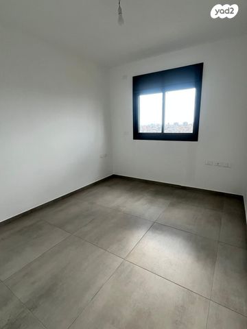 דירה, הרב הרצוג, צפון מערב מרכז העיר, נתניה