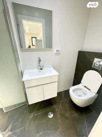 גג/ פנטהאוז, בועז, התקוה, בית יעקב, נווה צה"ל, תל אביב יפו