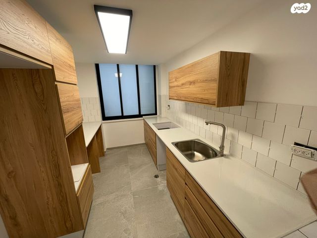 דירה, שדרות הרב לוין, רמת גן