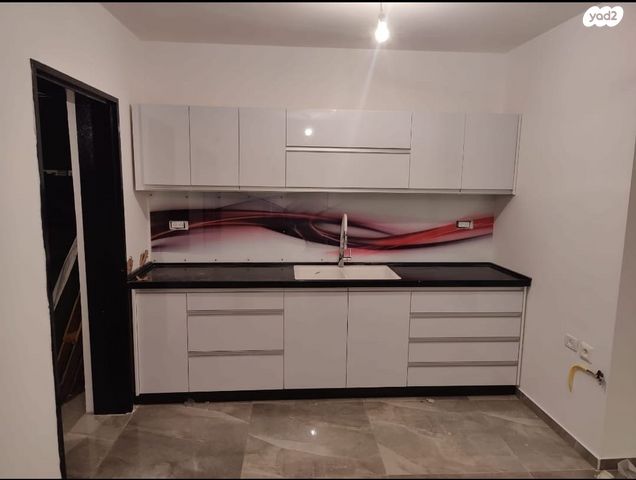 בית פרטי/ קוטג', הרקפות, ראש העין