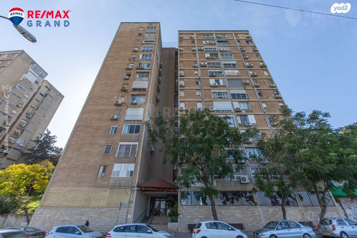 דירה, הפרחים 11, רמת בן גוריון, חיפה