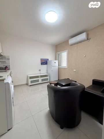 דירה, שדרות משה שרת 79, קרית ים ב', קרית ים