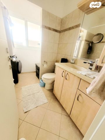 דירה, הקוקיה, נווה הדרים, ראשון לציון