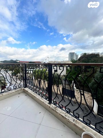 דירה, צהלון, שיכוני חסכון, תל אביב יפו