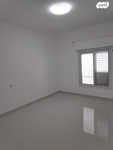 דירה, בנימין מינץ, גבעת רוקח, בני ברק