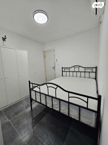 דירה, קרית אתא