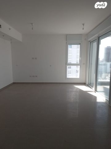 דירה, דיזנגוף 26, מרכז העיר דרום, נתניה