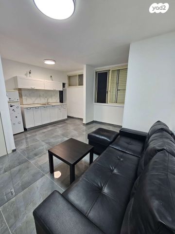 דירה, קרית אתא