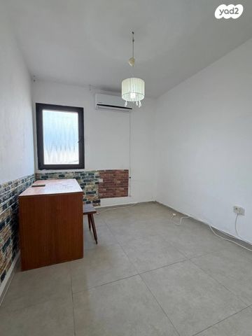 דירה, גיורא יוספטל 34, קרית ים ג', קרית ים