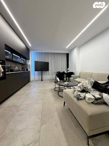 דירה, אוסישקין 31, מוצקין הותיקה, קרית מוצקין