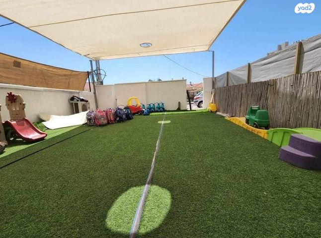 בית פרטי/ קוטג', הרקפות, ראש העין