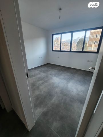 דירה, שער פלמר, תחנת רכבת השמונה, חיפה