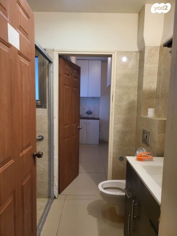 דירה, אוסקר שינדלר 10, הגבול רוטשילד, בת ים