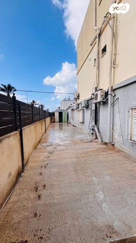 דירה, לוחמי הגטאות, קרית ים ג', קרית ים