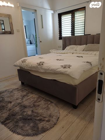 דירה, הרצליה