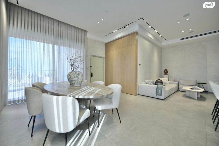 גג/ פנטהאוז, ירושלים, נרקיסים, ראשון לציון