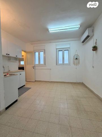 דירה, שדרות דגניה 25, קרית חיים מערבית, חיפה