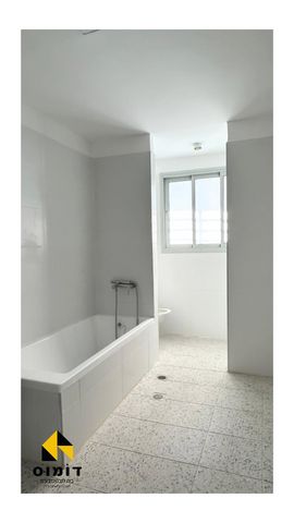 דירה, חזון אי"ש, רחובות הצעירה, רחובות