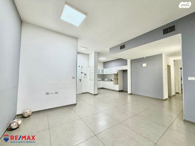 דירת גן, אגם כנרת 7, אגמים, נתניה