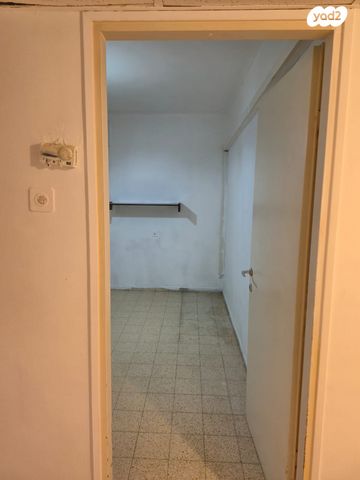 דירה, קרית מוצקין