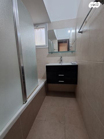 דירה, יהושע חנקין, רסקו א', חולון