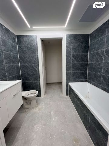 דירה, דרך ארץ 11, עיר היין, אשקלון