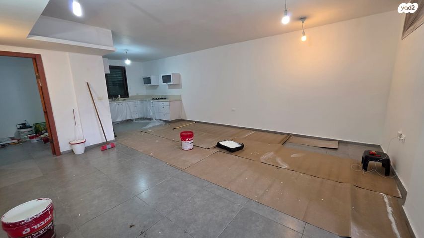 דירת גן, גורדון, מרכז דרום, רעננה