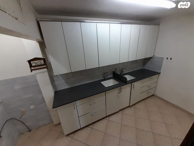 דירה, הרצל 21, מרכז עפולה עלית, עפולה