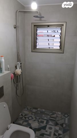 גג/ פנטהאוז, שבזי, נווה צדק, תל אביב יפו