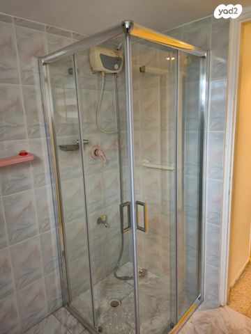 דירה, קרית מוצקין